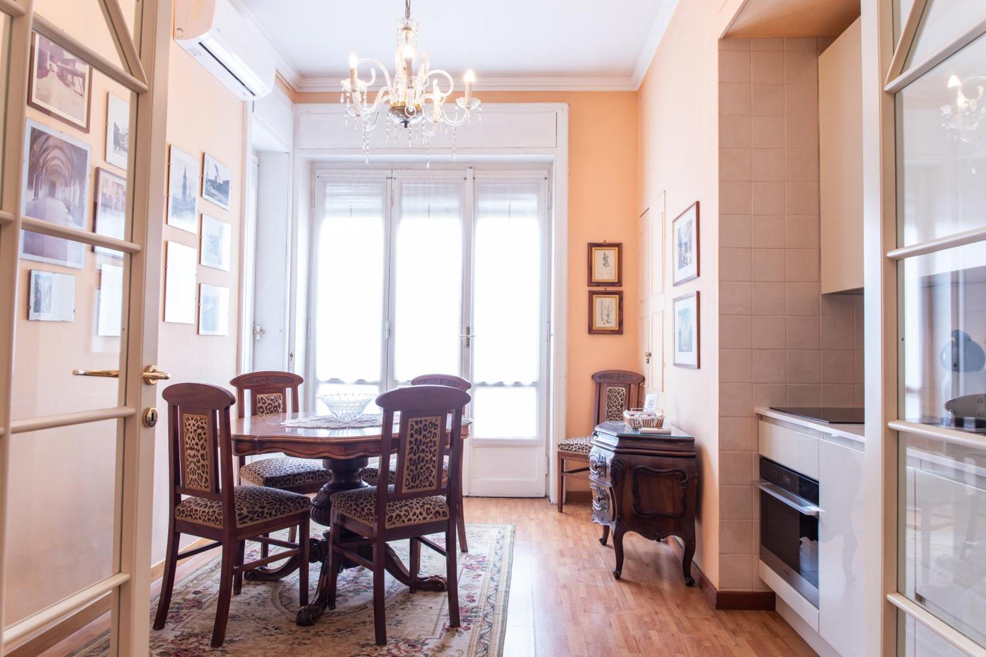 Duomo Walking Distance Elegant Flat With View Apartment Milano Ngoại thất bức ảnh
