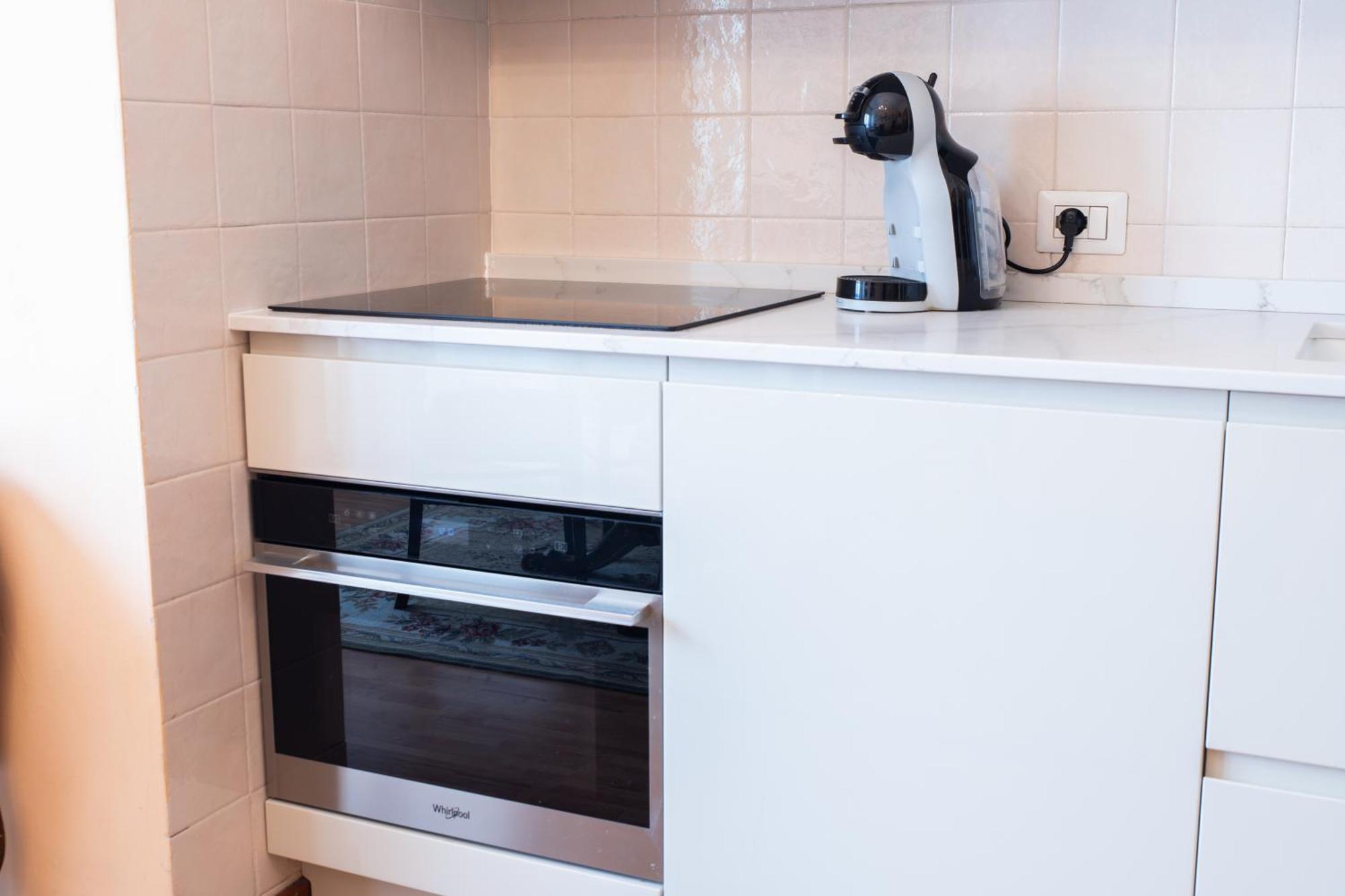 Duomo Walking Distance Elegant Flat With View Apartment Milano Ngoại thất bức ảnh